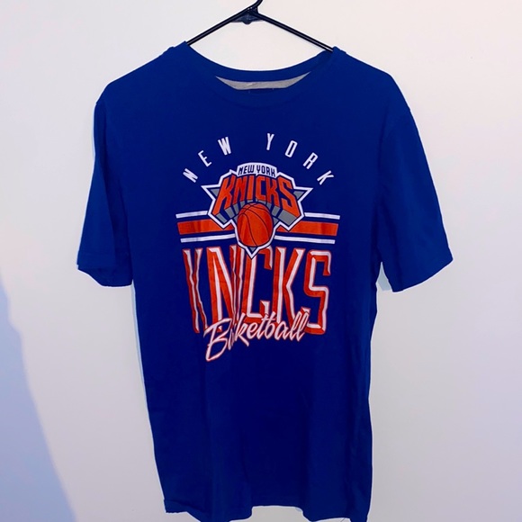 Knicks Tshirt L - Picture 1 of 3